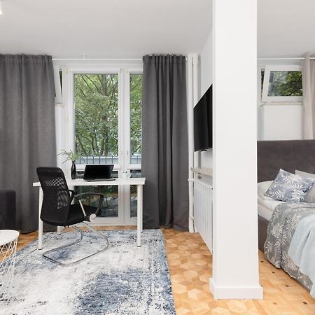 Apartments Warsaw Grzybowska By Noclegi Renters Esterno foto